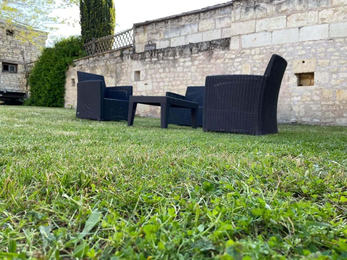 Le Colombier Apartment Le Coudray-Macouard Bagian luar foto